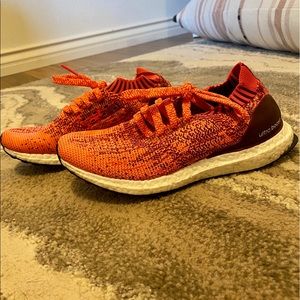 🍊Women’s Burnt Orange Ultra Boosts🍊
